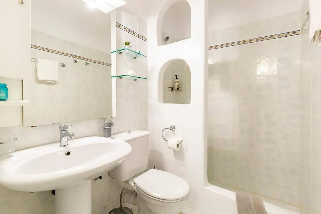 Дом отдыха Sea And Sun Beach House At Platis Gialos